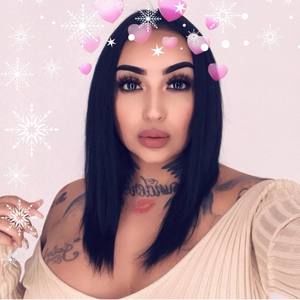 Meet your Posher, Mireeya